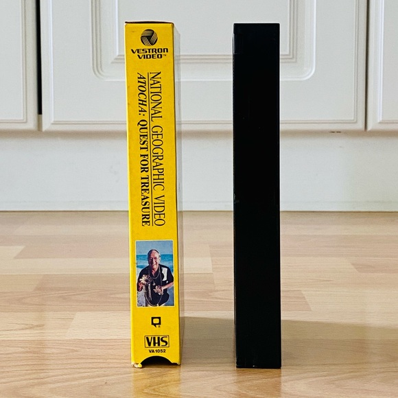 🗺️NATIONAL GEOGRAPHIC VHS - Picture 4 of 7